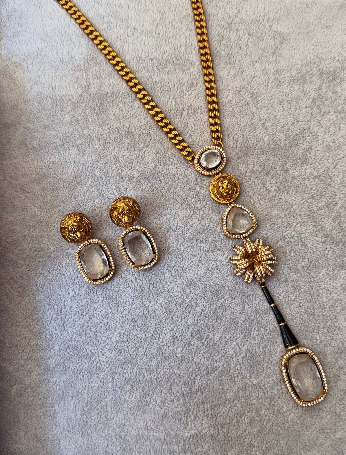 Crystal Lioness Necklace Set