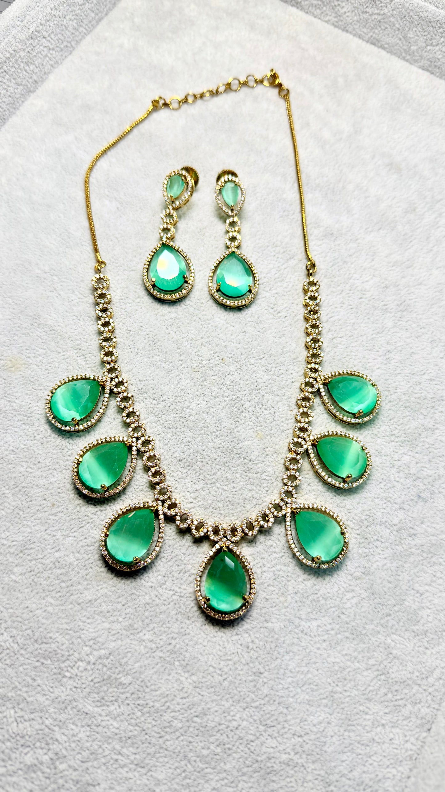 Mint Diamanté Set