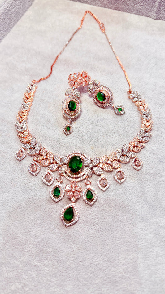Emerald Diamanté Crystal Set